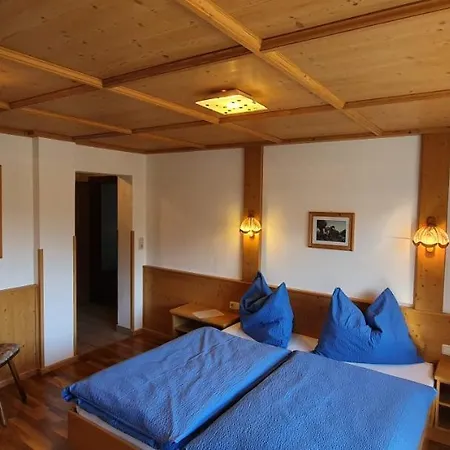 Guest house Via Claudia Lermoos